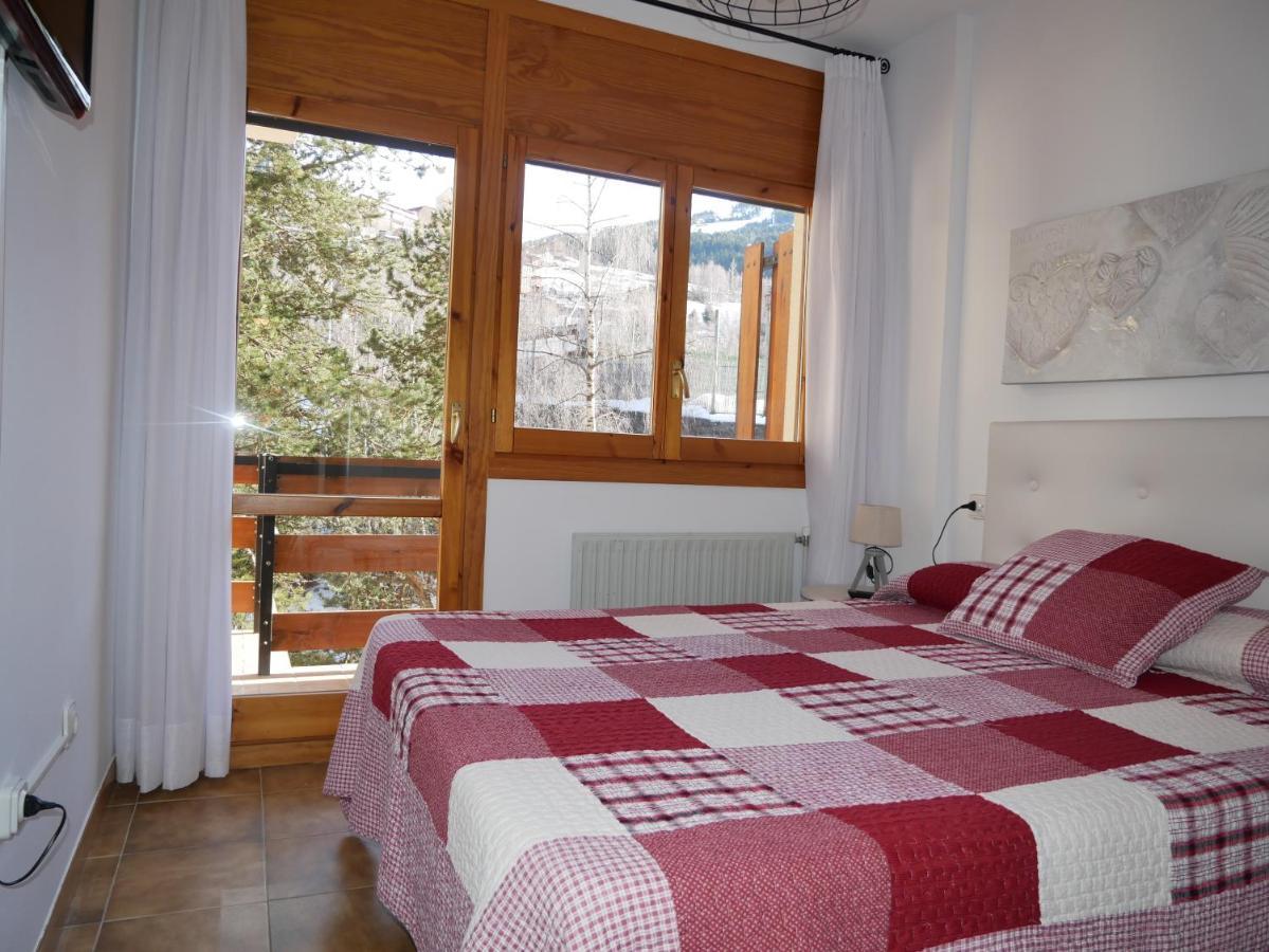 Principat-Vacances Pirinenca Инклес Экстерьер фото