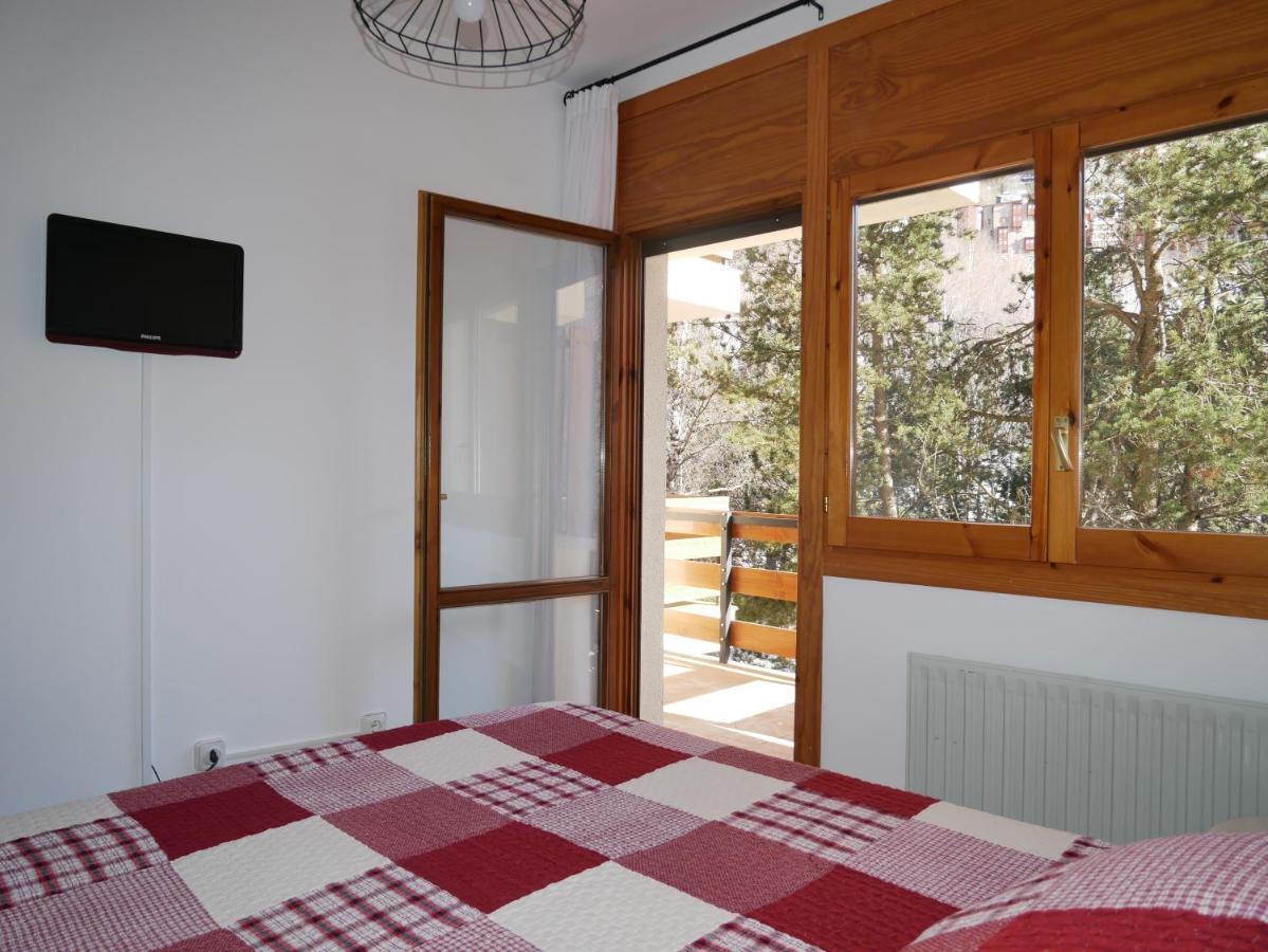 Principat-Vacances Pirinenca Инклес Экстерьер фото